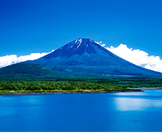 本栖湖の富士山