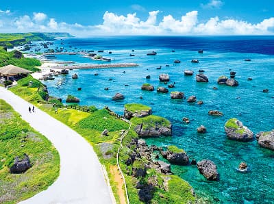 沖縄の観光情報を見る