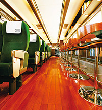 La Malle de Bois（ラ・マル・ド・ボァ）