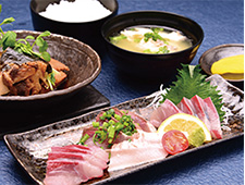 長島大陸市場食堂