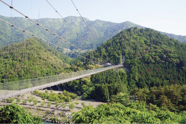 谷瀬の吊り橋